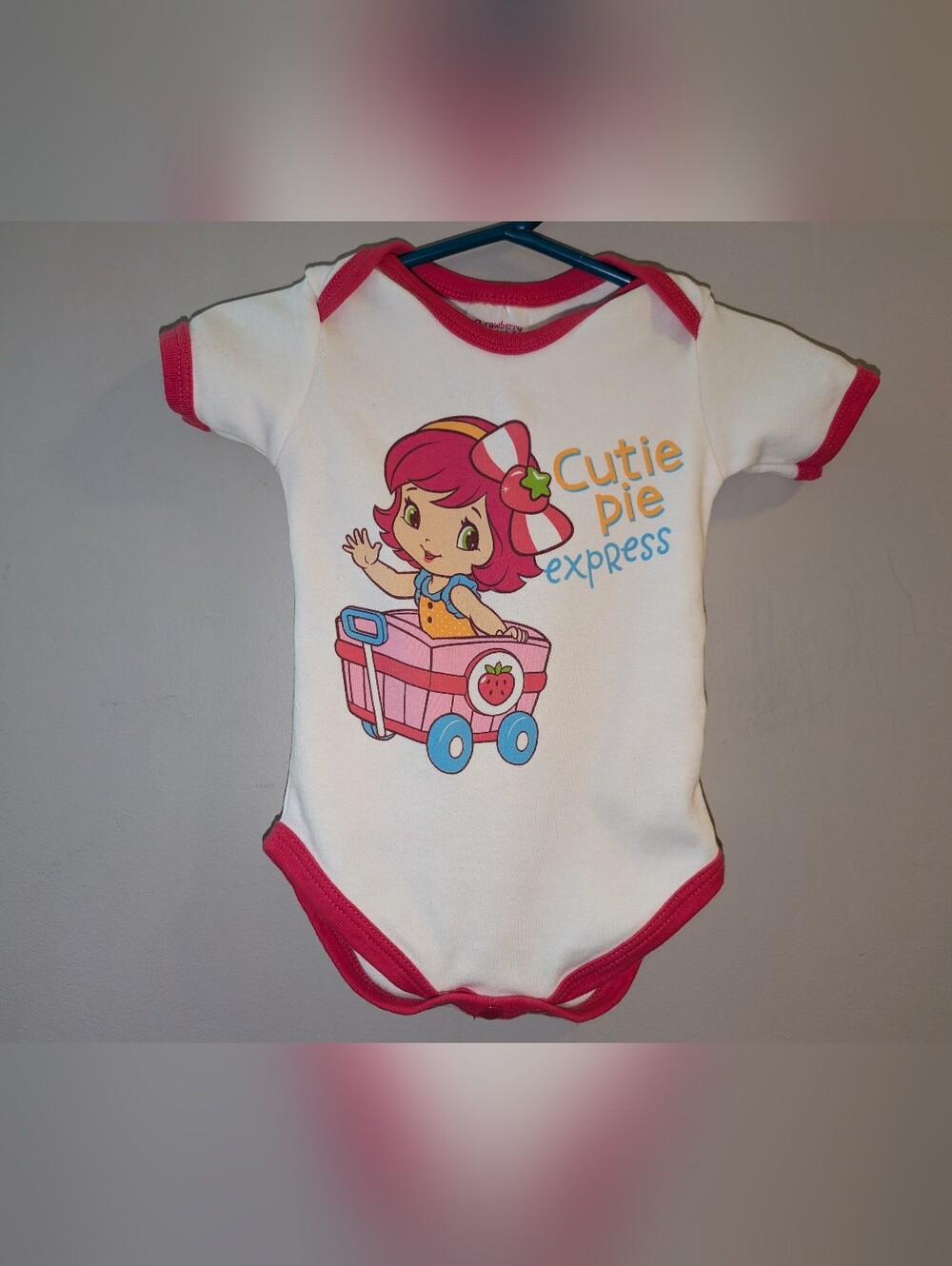 🍓 Strawberry Shortcake Cutie Pie Express Graphic White Pink Baby One-Piece 3-6